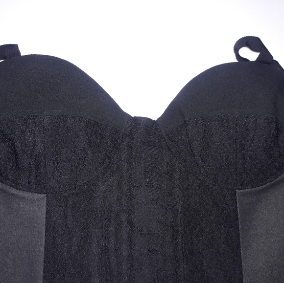 TOP TAHARI BUSTIER STRAPLESS NWT BEAUTIFUL!! - Picture 3 of 8